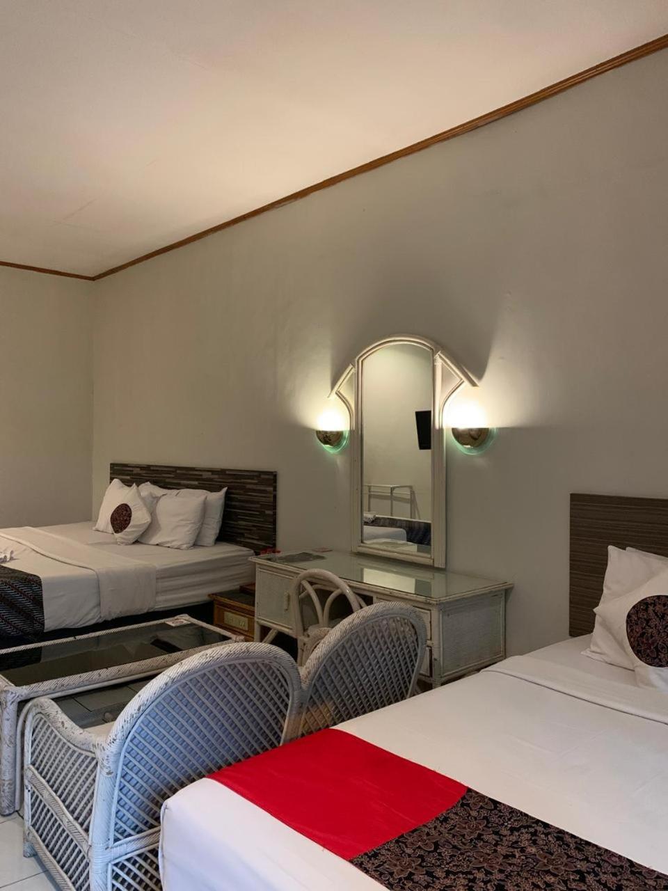 Kusma Hotel Bandungan Семаранг Экстерьер фото