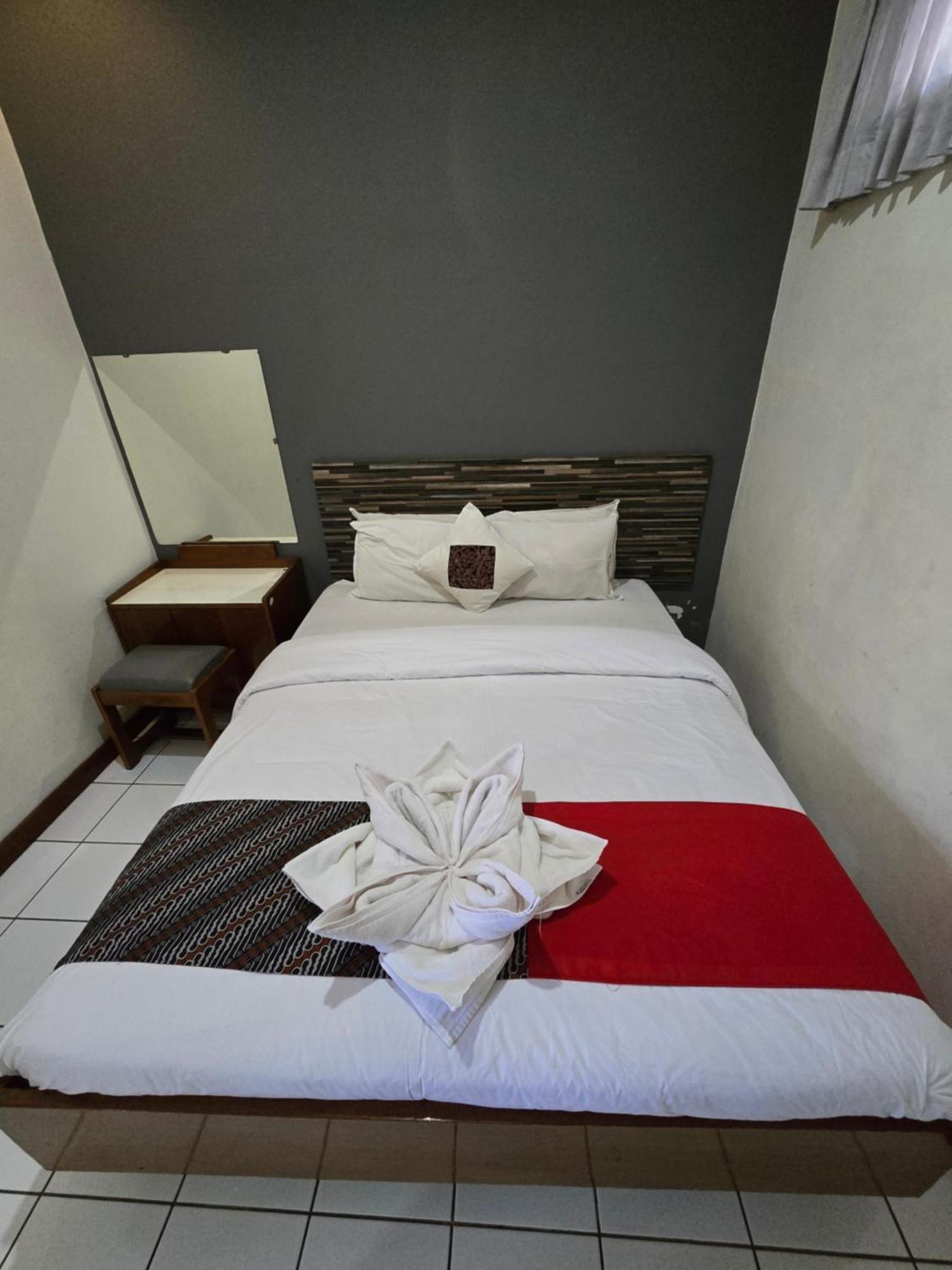 Kusma Hotel Bandungan Семаранг Экстерьер фото