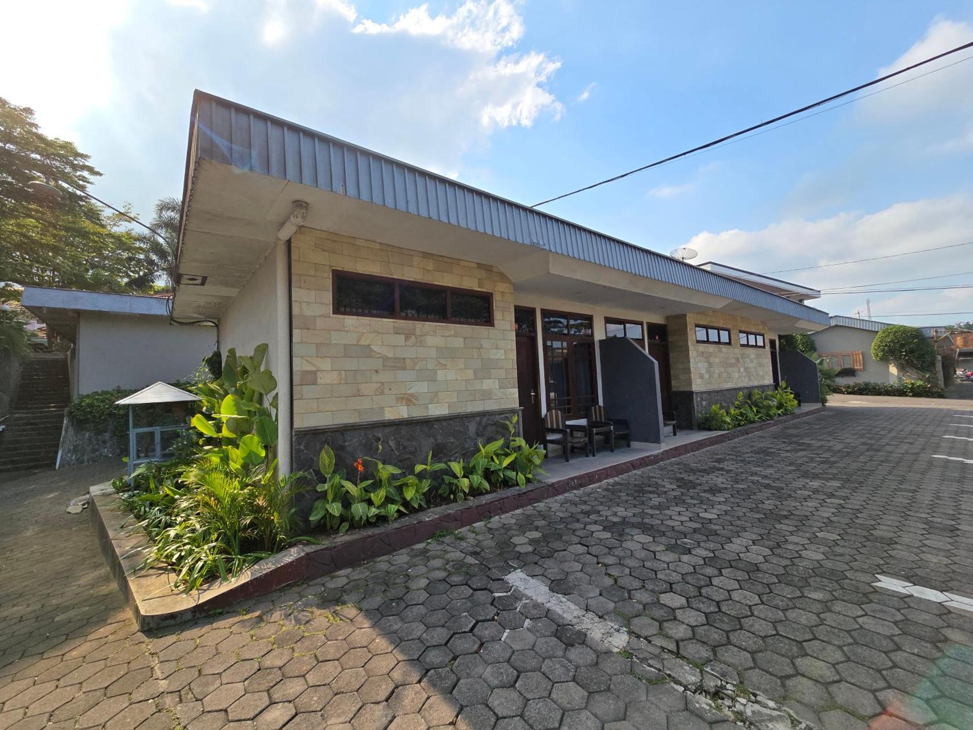 Kusma Hotel Bandungan Семаранг Экстерьер фото