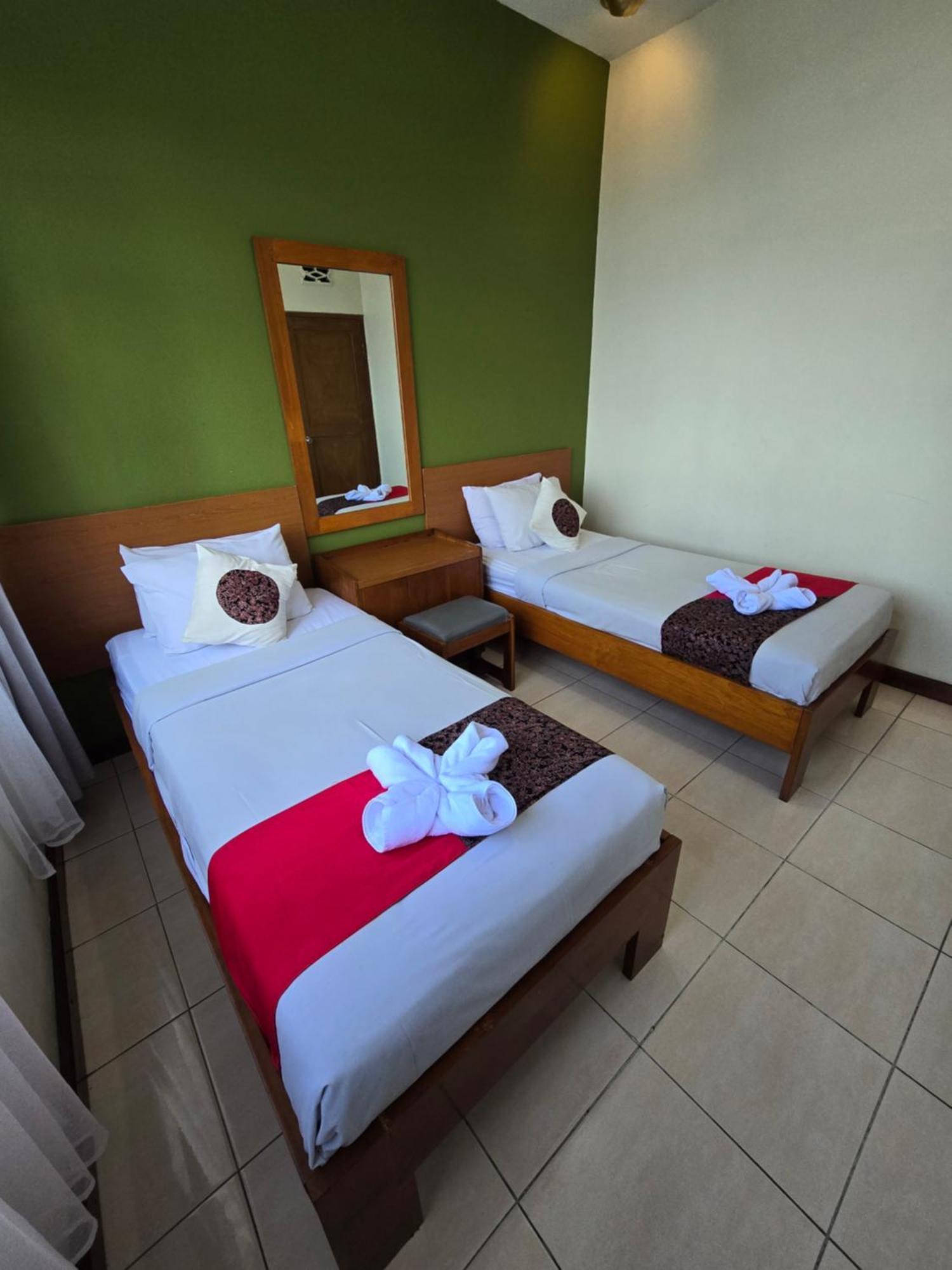 Kusma Hotel Bandungan Семаранг Экстерьер фото