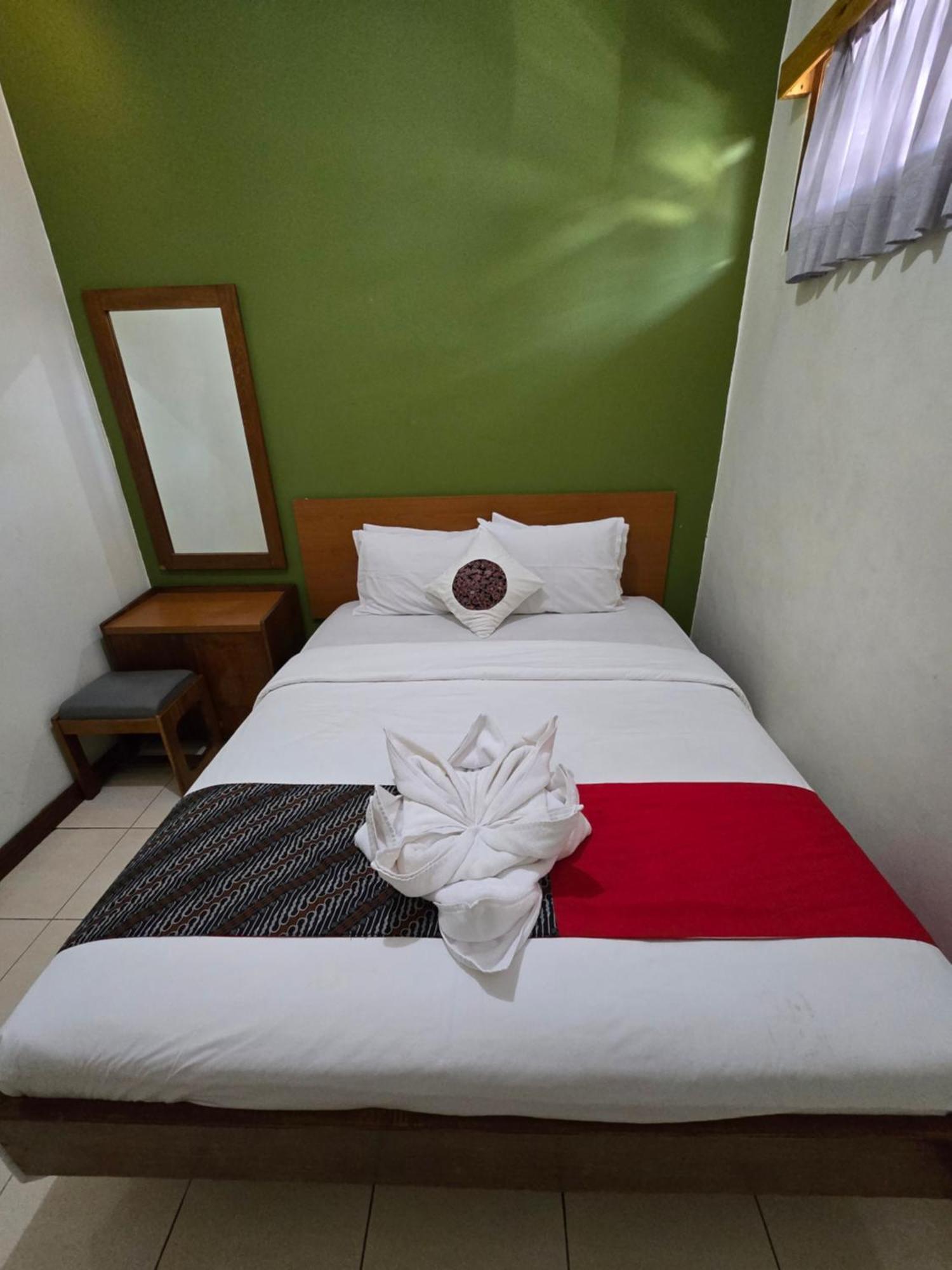 Kusma Hotel Bandungan Семаранг Экстерьер фото