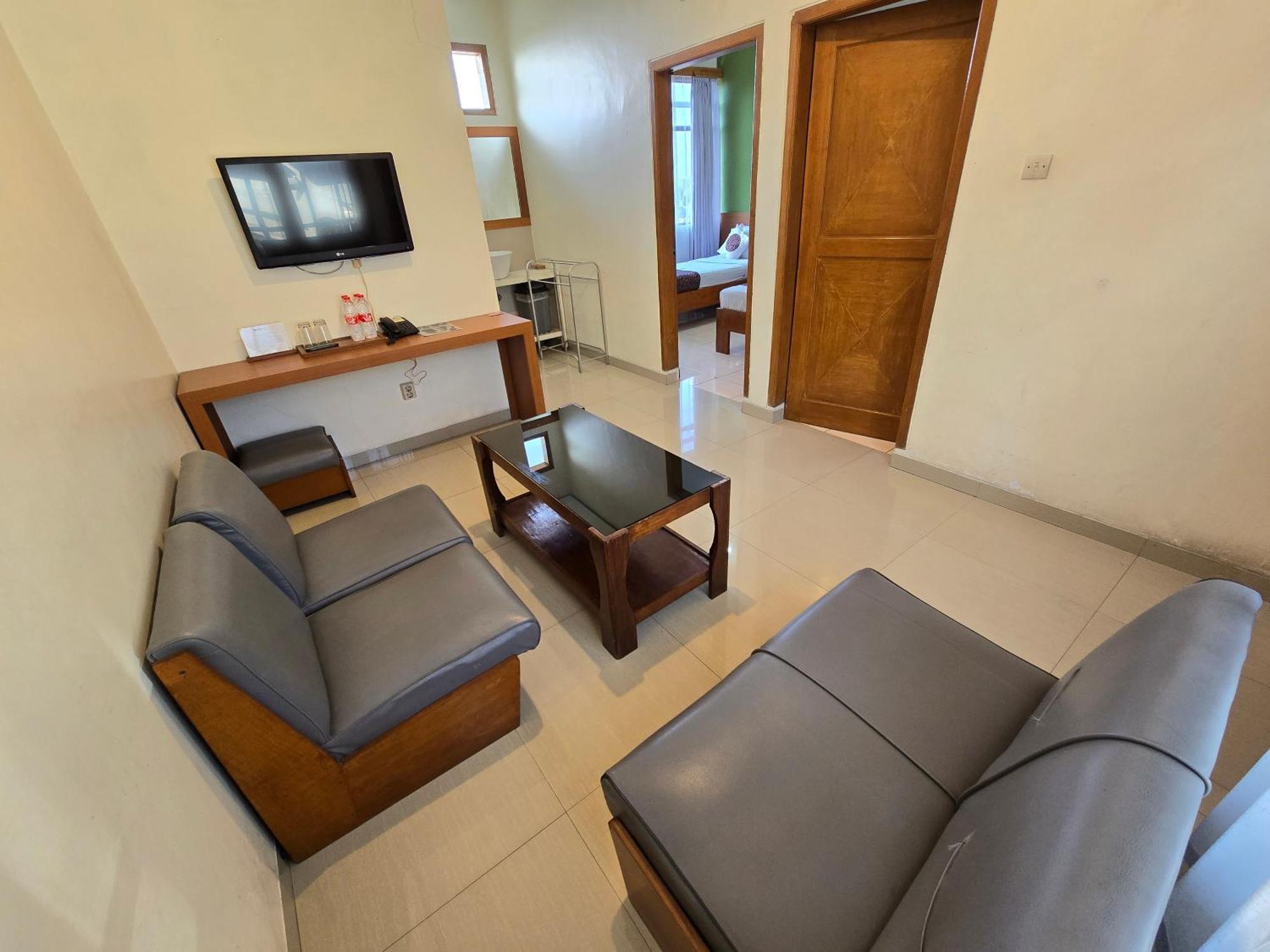 Kusma Hotel Bandungan Семаранг Экстерьер фото